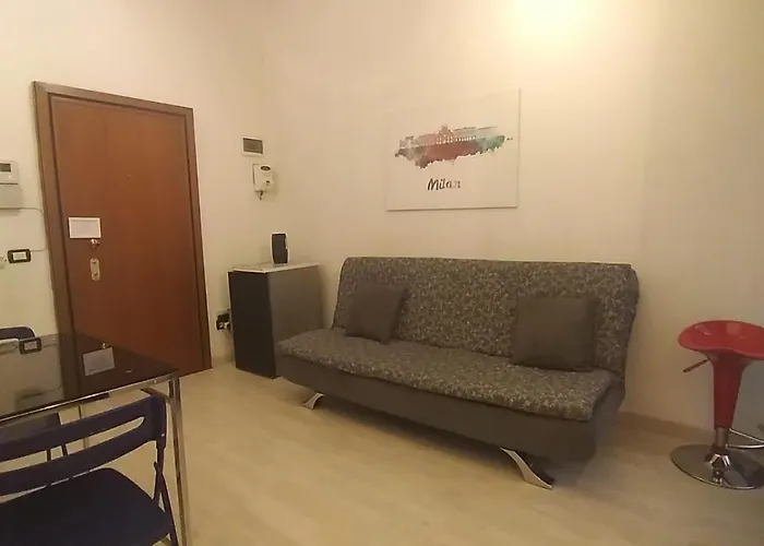 Milan Nice Apartment With Parking Close To The Metro