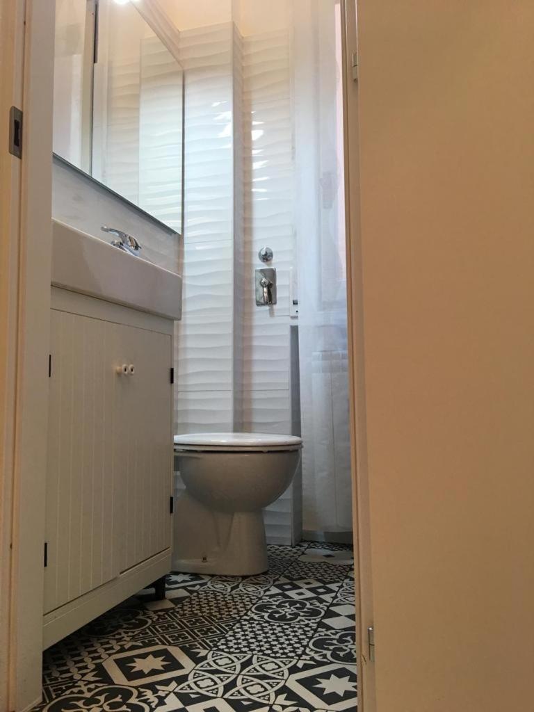 Apartment With Parking Close To The Metro *