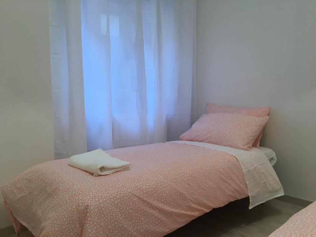 Apartment With Parking Close To The Metro Mailand